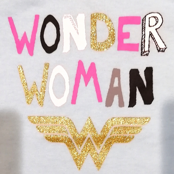 🔥SALE🔥 Wonder Woman DC Comics Baby Girl's Onesie Bodysuit NWT Size 0-3 Months - Picture 3 of 7